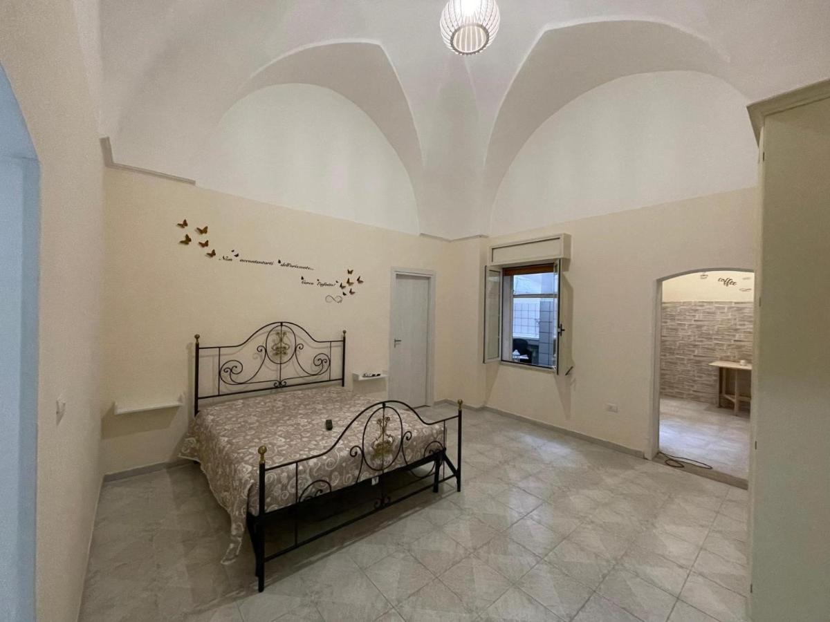 Levante 23 Apartment Brindisi Kültér fotó